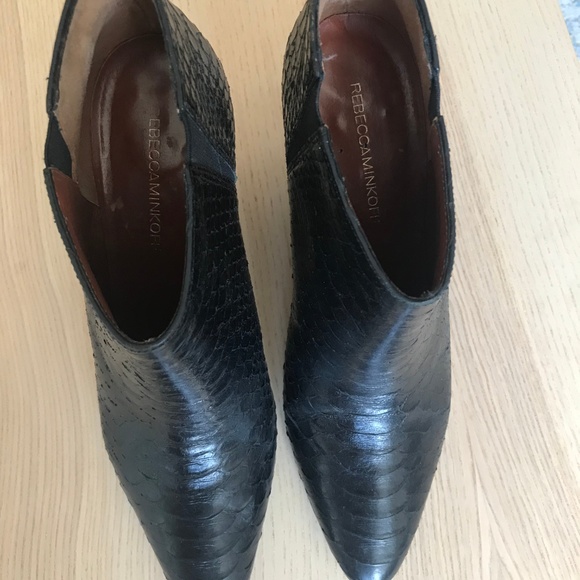 Rebecca Minkoff La Roux black snake print booties - Picture 3 of 8